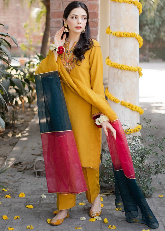 Embroidered 3pc Linen Dress with dyed organza dupatta