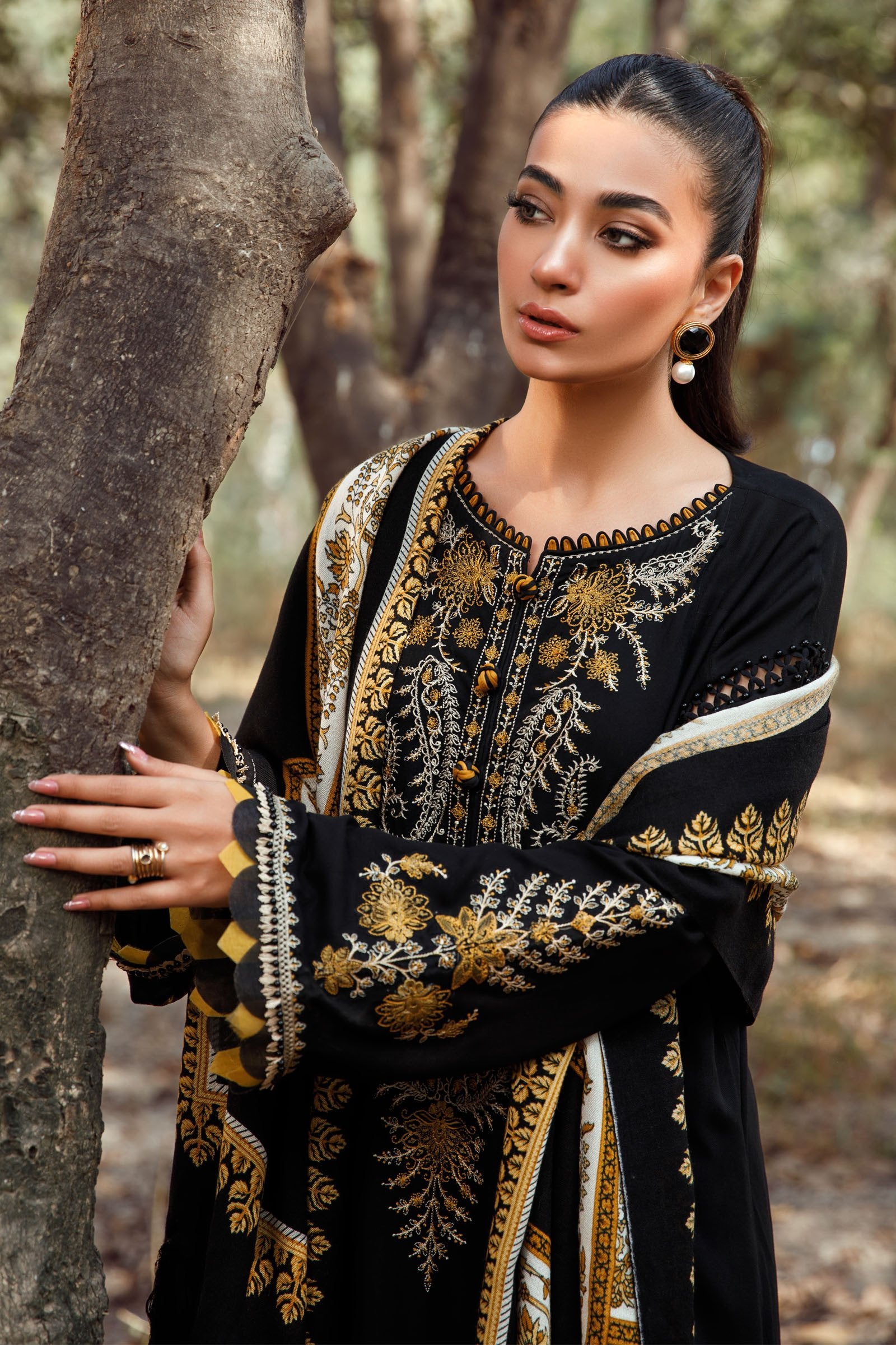 MARIA B dhanak suit with printed wool shawal