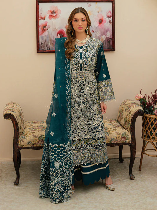 Mahnur Khaddar 3 pc embroidered shirt with embroidered dupatta-06